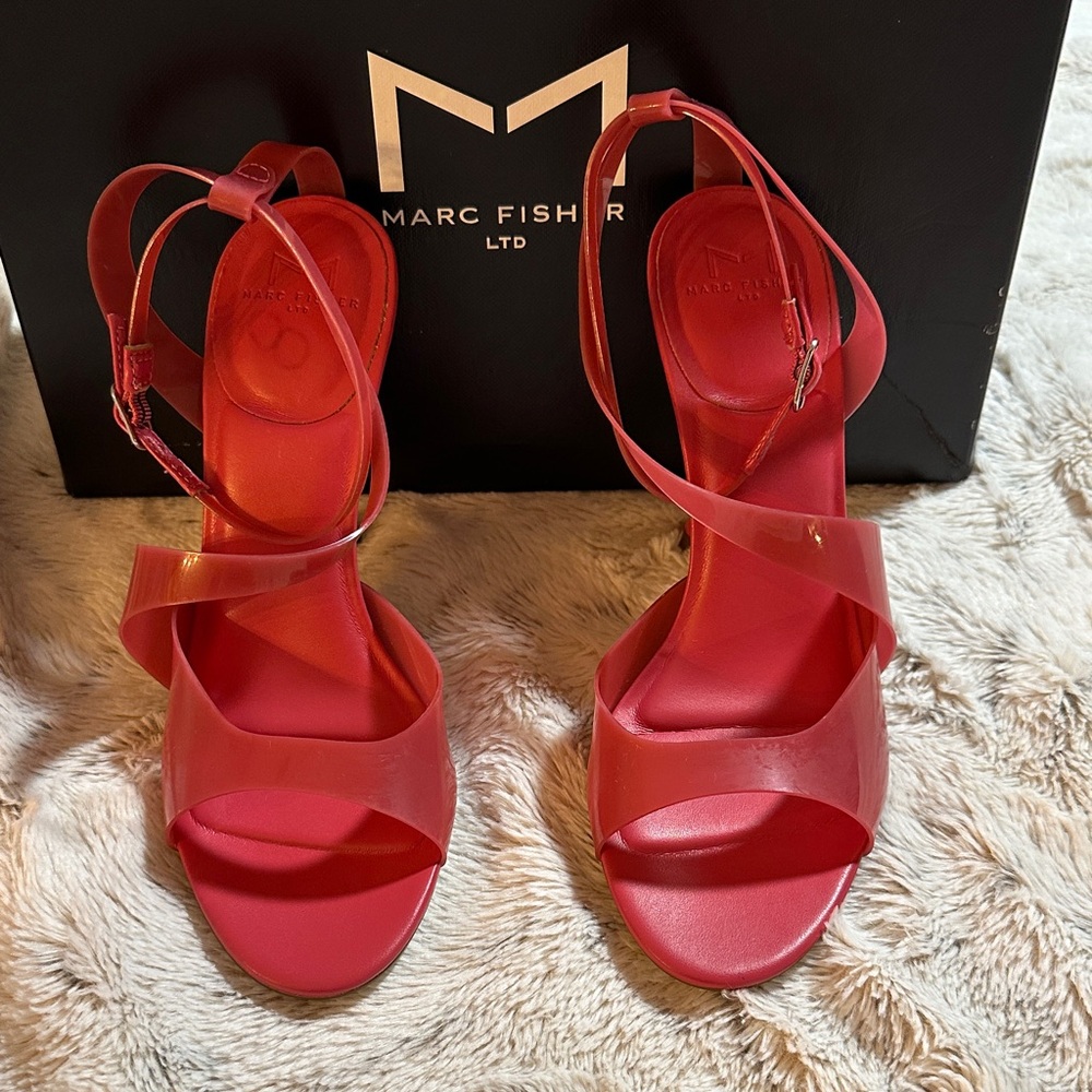 Marc Fisher LTD Women's Claudie Heeled Sandal